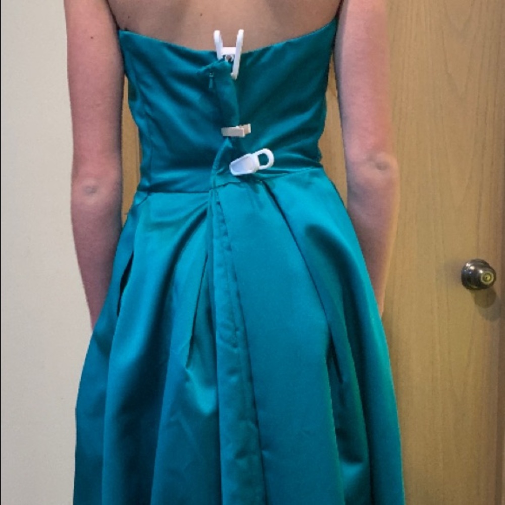 Prom Dress - Picture 2 of 3
